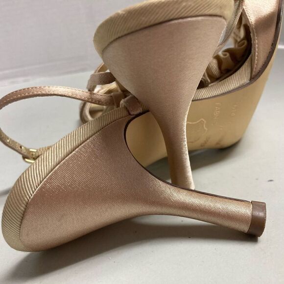 MICHAEL SHANNON Johanna Style Gold 4” Heels Size 7M - Picture 11 of 11